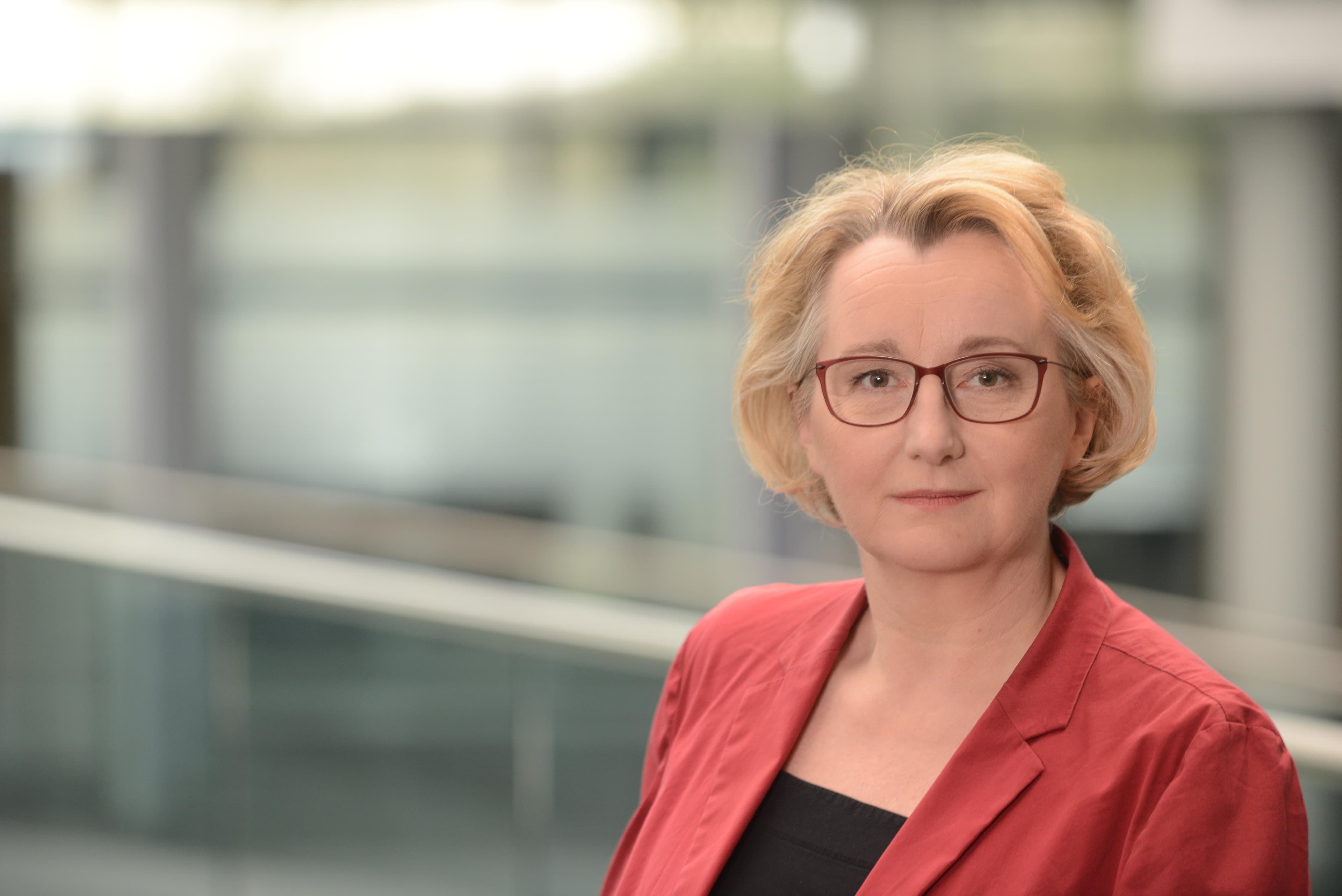 Porträtfoto einer Frau.