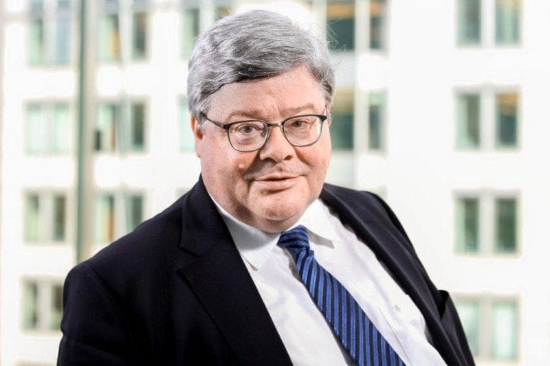 Porträtfoto von Reinhard Bütikofer.