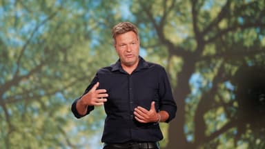 Robert Habeck bei seiner Rede auf der 46. Bundesdelegiertenkonferenz von BÜNDNIS 90/DIE GRÜNEN
