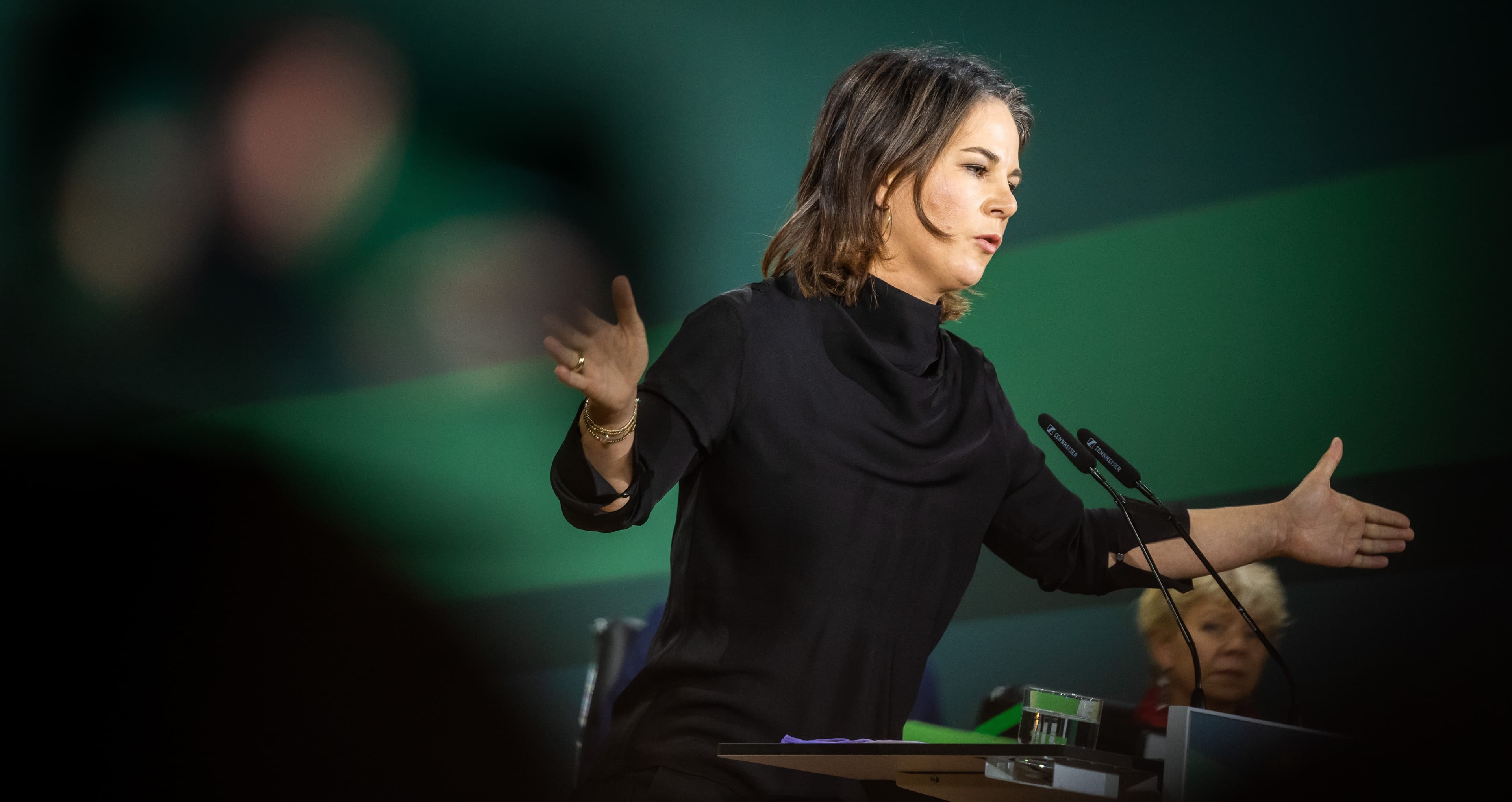 Bundesministerin des Auswärtigen Annalena Baerbock spricht auf der 48. Bundesdelegiertenkonferenz