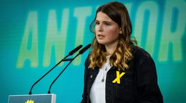 Klimaaktivistin Luisa Neubauer hält ihre Rede auf der BDK22