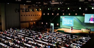 Eröffnungsrede von politischer Geschäftsführerin Emily Büning