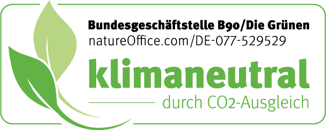 Logo mit Blättern und der Aufschrift "Bundesgeschäftsstelle B90/DIE GRÜNEN klimaneutral durch CO2-Ausgleich