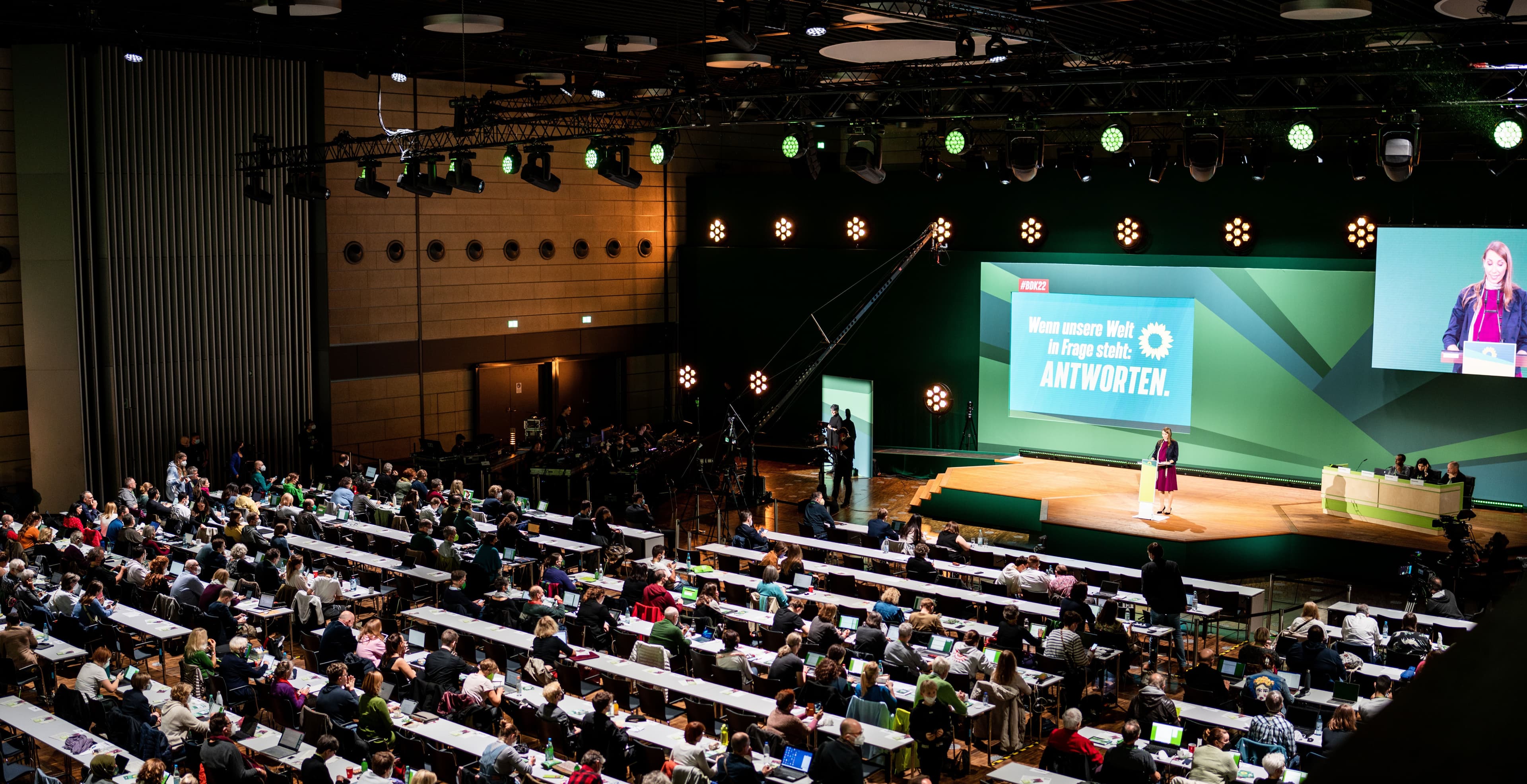 Eröffnungsrede von politischer Geschäftsführerin Emily Büning