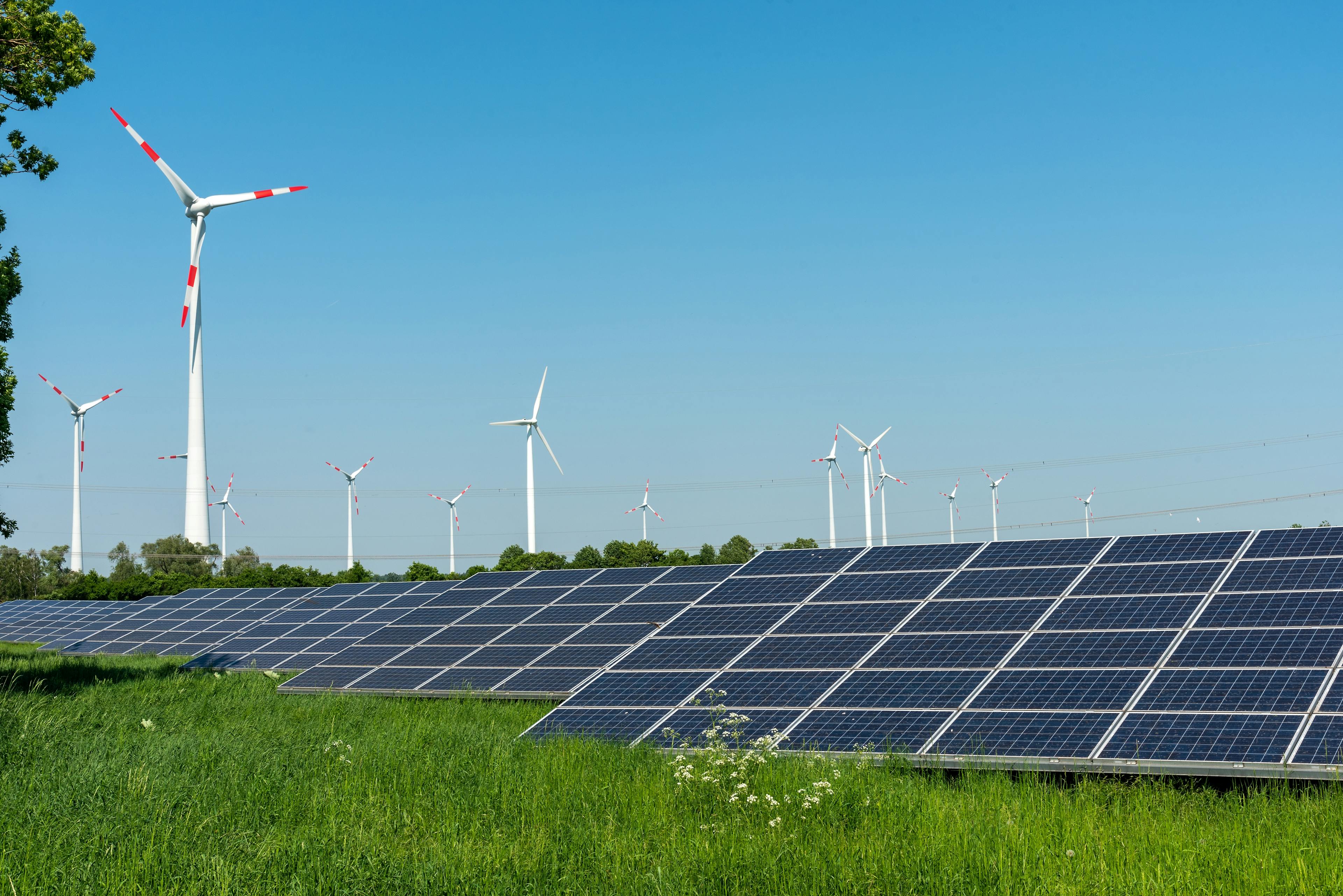 Windkraft und Solar-Panels in Deutschland